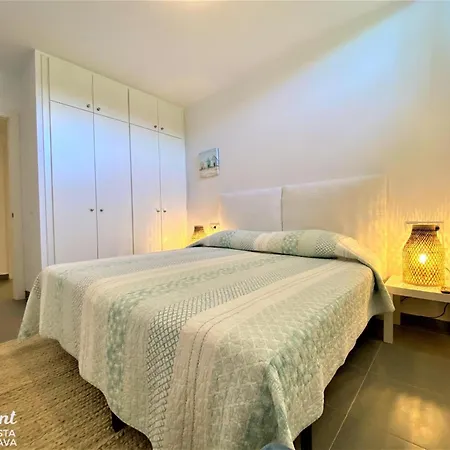 Villa Rentcostabrava - Vista - *